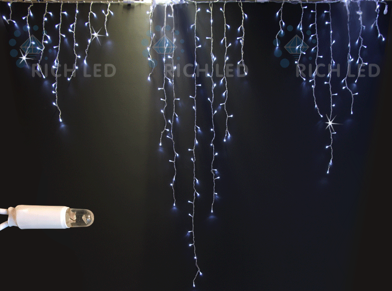 Длинная светодиодная бахрома Rich LED 2.4х2.2 м МЕРЦАЮЩАЯ, IP65, герметичный колпачок, белый провод, белая